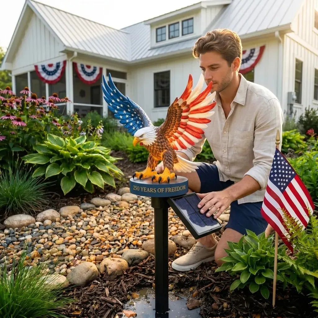 🔥🦅 Solar Eagle Garden Light – Patriotic Outdoor Garden Decor